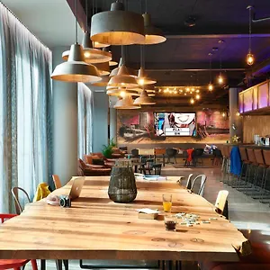 Moxy 4*, Dublin Irlandia
